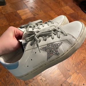 Golden Goose Sneaker. Size 6